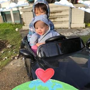 Meet your Posher, Joan